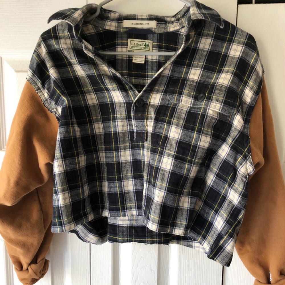 flannel button down w/ champion sleeves!
